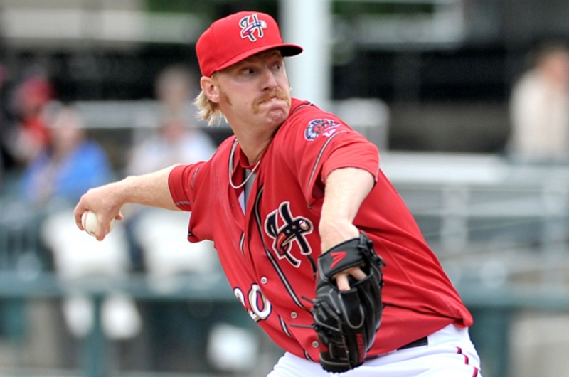 Derek Eitel refozará el pitcheo turco